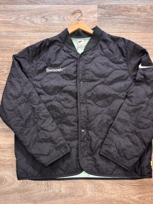 Nike Swoosh Quilted Jacket – Black